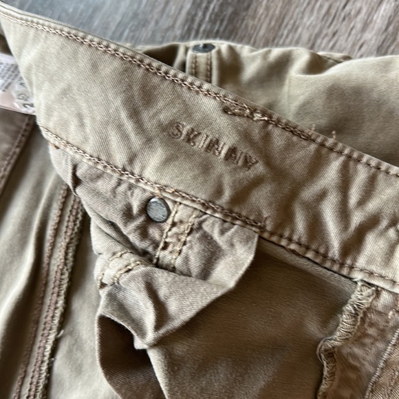 American eagle flex skinny khaki pants - Picture 2 of 4